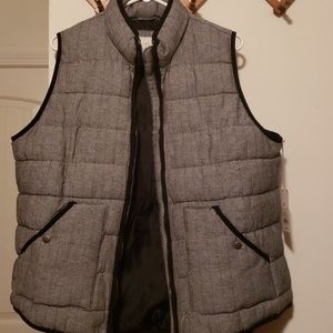 NWT women's herringbone vest
